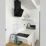 Topfloor Quietrelax-Very Cozy And Quite Apartment
